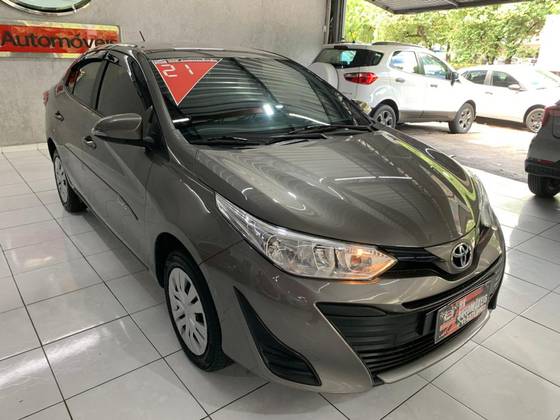 TOYOTA YARIS 1.5 16V FLEX SEDAN XL LIVE MULTIDRIVE